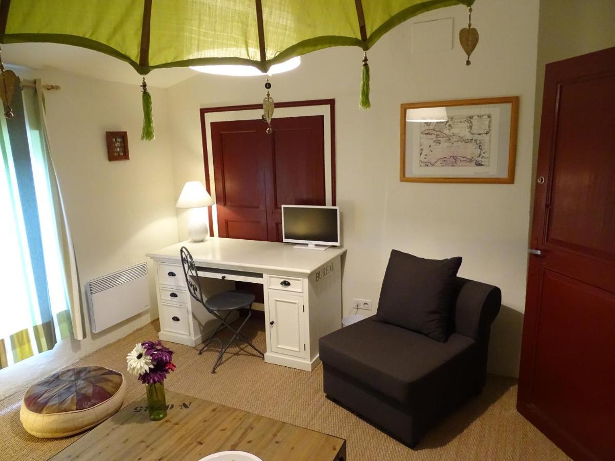 Chambres D'Hotes Belle Vigneronne Монтаняк Екстериор снимка