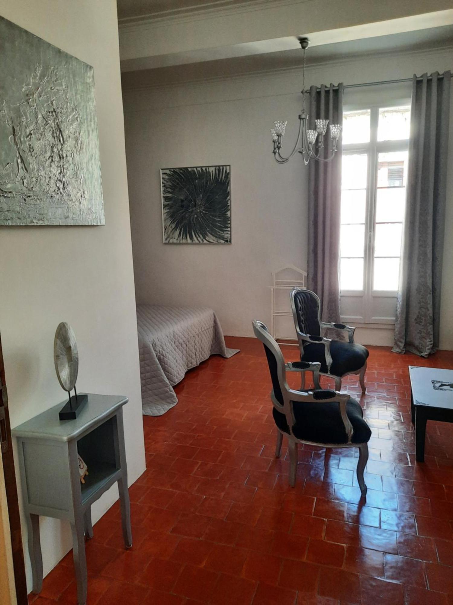 Chambres D'Hotes Belle Vigneronne Монтаняк Екстериор снимка